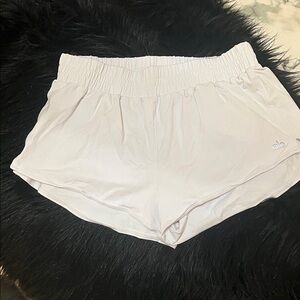 ALO Yoga White Relaxed Shorts